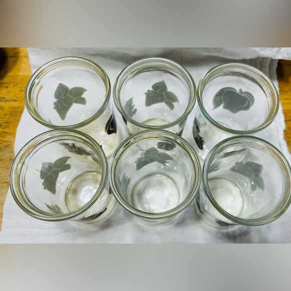 Vintage Bama jelly juice jars, grape & apple. Set of 6. Great condition. - Picture 2 of 3